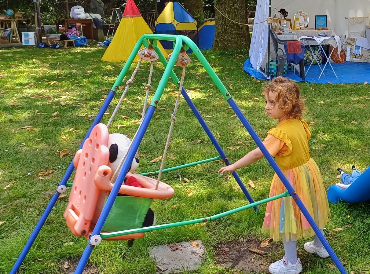 Het meisje en de beer Keniawinkeltje Nispenhoeve Prinsenbeek